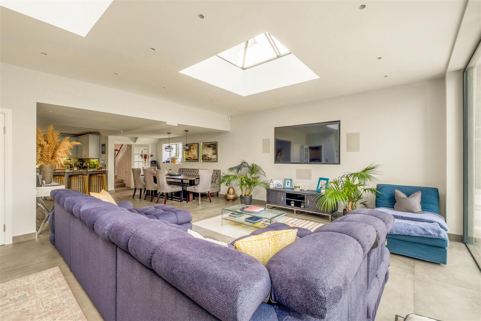 Property Image e392506c-8913-4756-ac8a-fac30b29de03