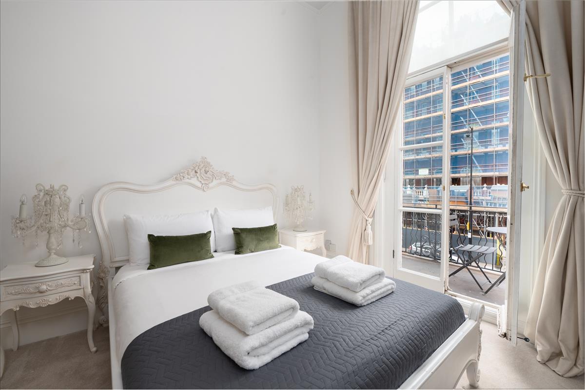 Property Image e3975046-66c5-47b1-bcfe-e2a020994b66