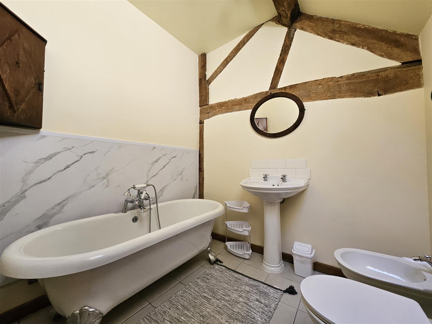 Property Image e3988216-2846-43b3-9be4-555e9a754118