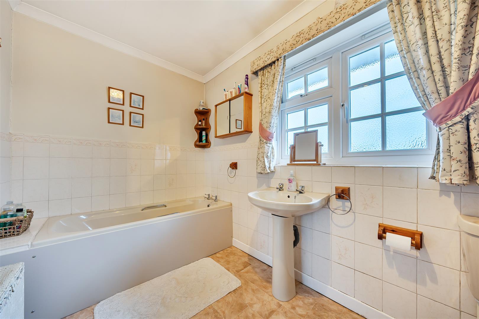 Property Image e39a05f3-4e3a-4d07-bae7-5937af5ce56a