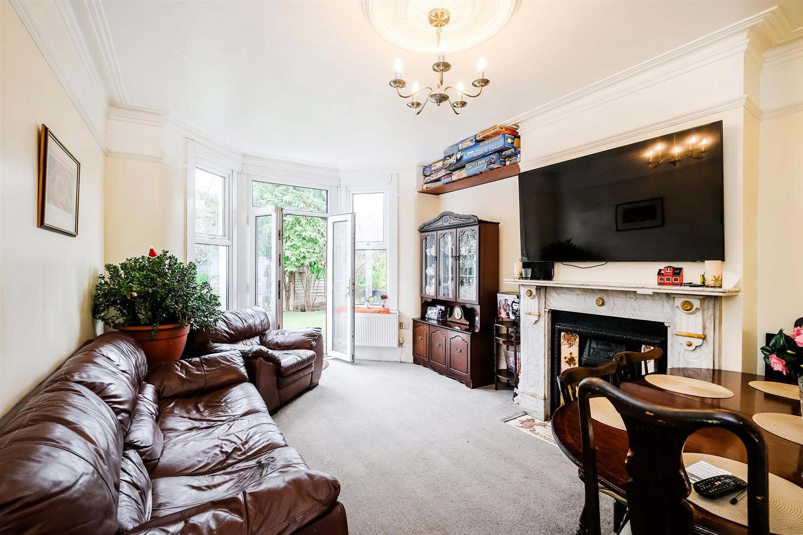 Property Image e39e8088-09cd-49b6-a4e7-3f16d5b799c7