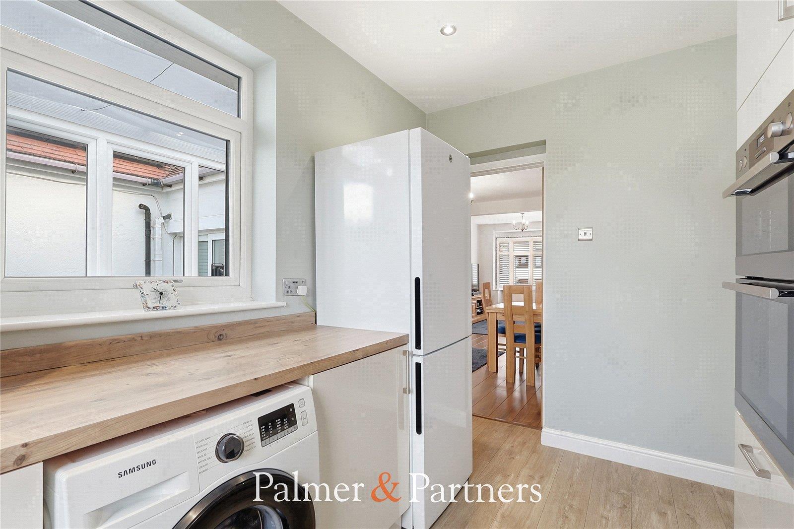 Property Image e3a3c898-3999-4757-ace1-136afacb0b3c