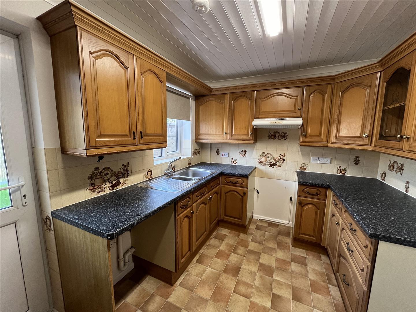 Property Image e3b3741b-3d8e-4622-87f4-e9f696bdcfee