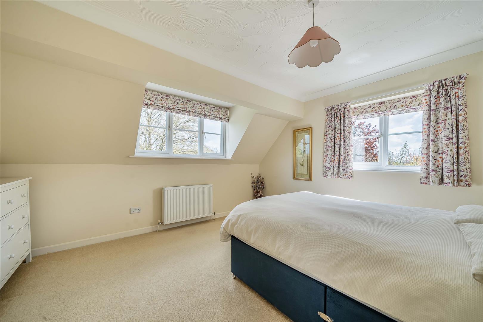Property Image e3b3e278-df6b-41e2-8dec-f459273c2f27