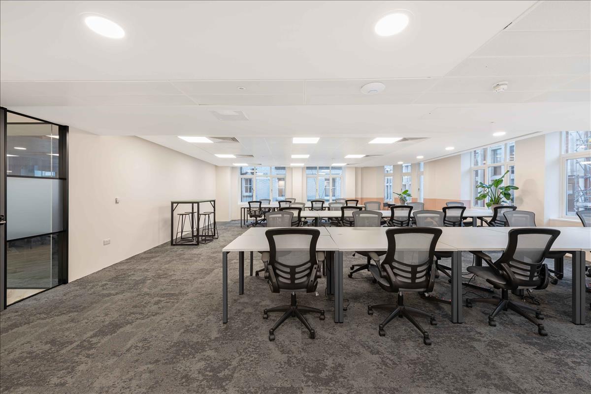 Property Image e3d4bf9f-f356-489d-aef3-cda9f0c23d05