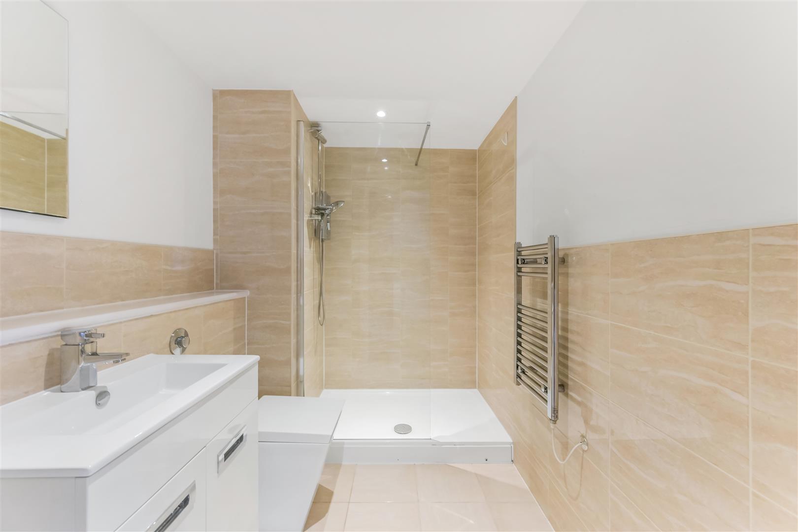 Property Image e3dff01b-de1a-4a06-9a0c-95d39e2360d5