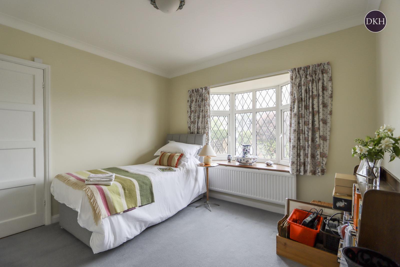 Property Image e3f10865-1961-43ae-b103-e4598cb3388c
