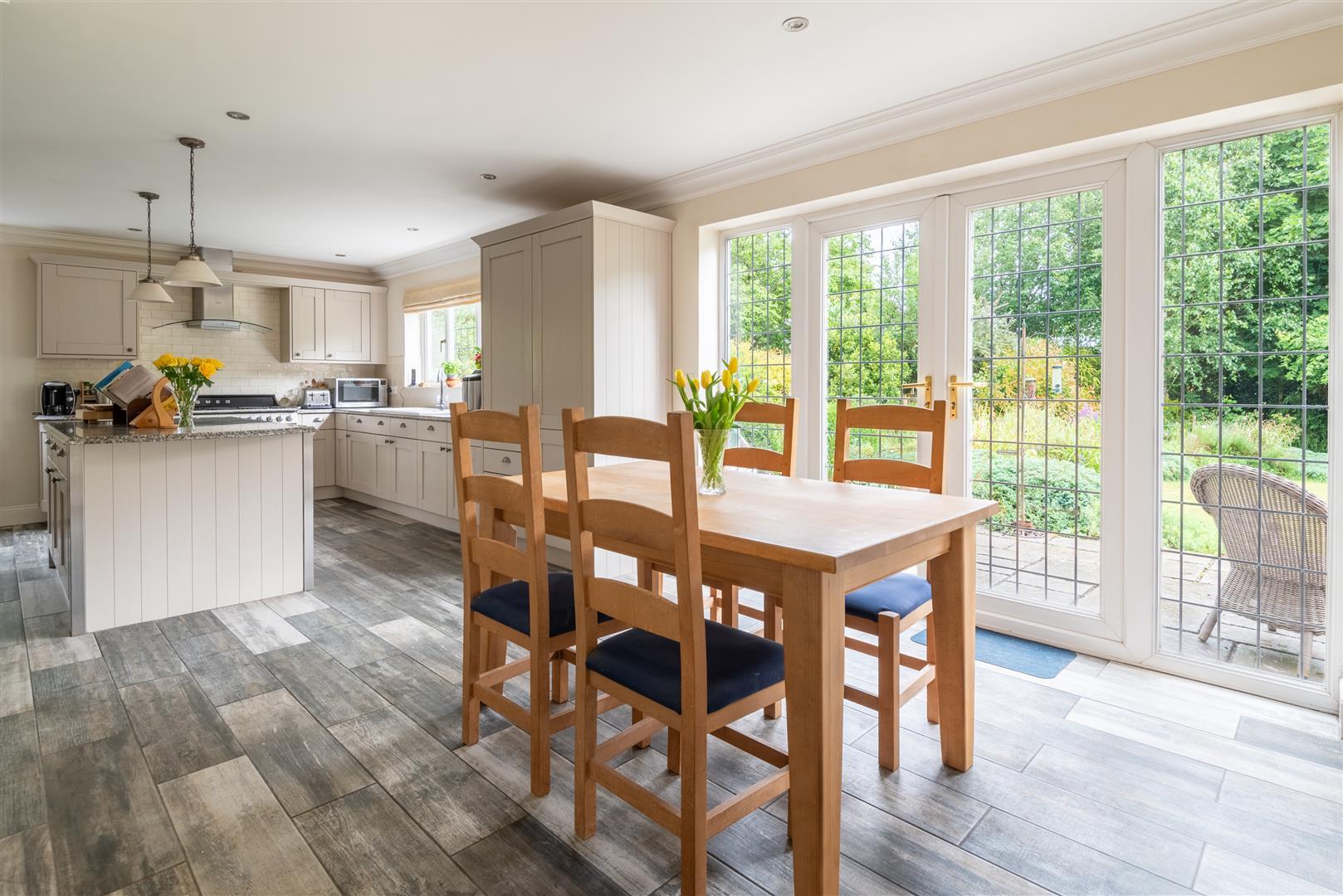 Property Image e3ff389f-cbeb-4849-85a4-518bda533cbf