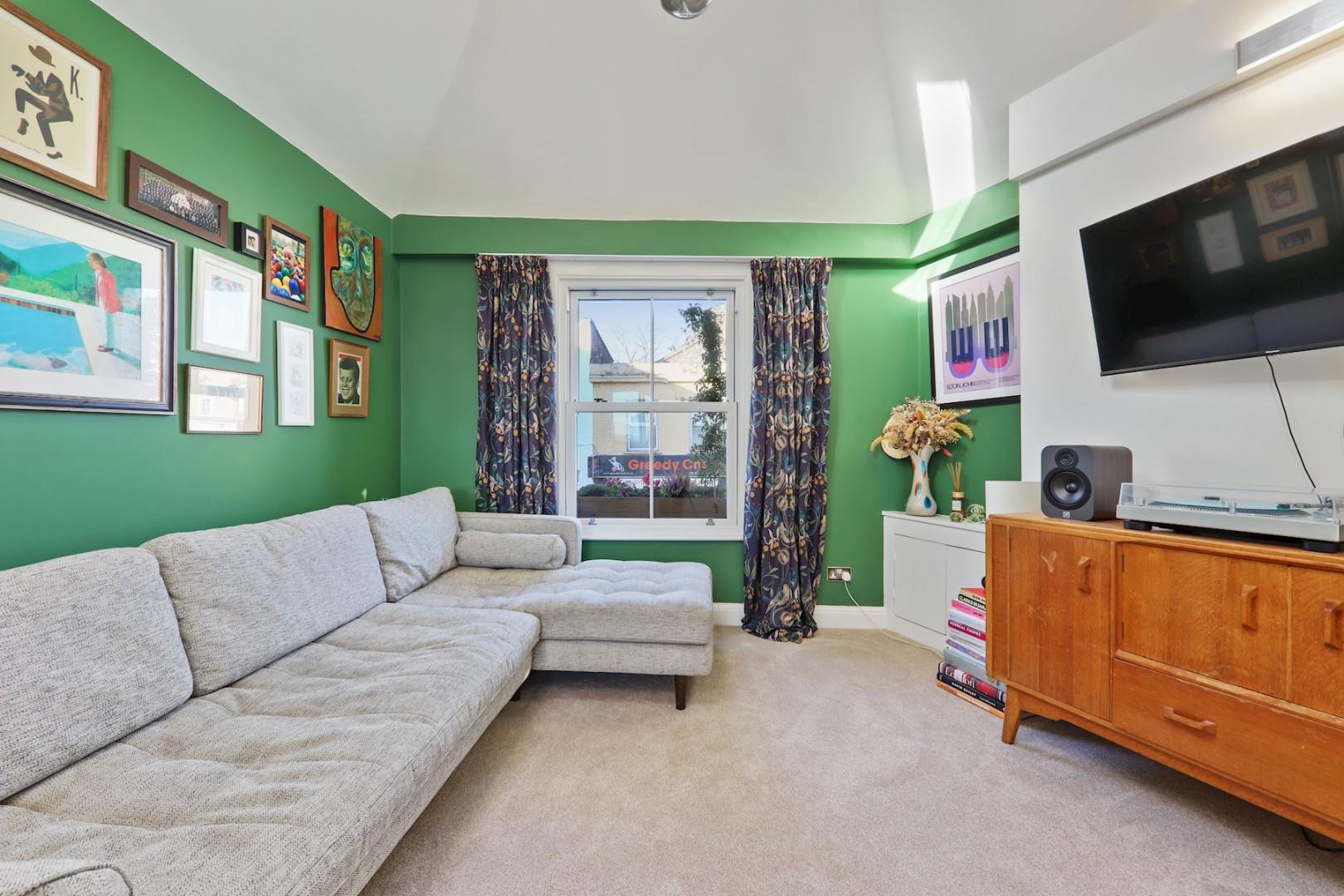 Property Image e40836d1-3752-47f8-a709-e24cb52b97b6