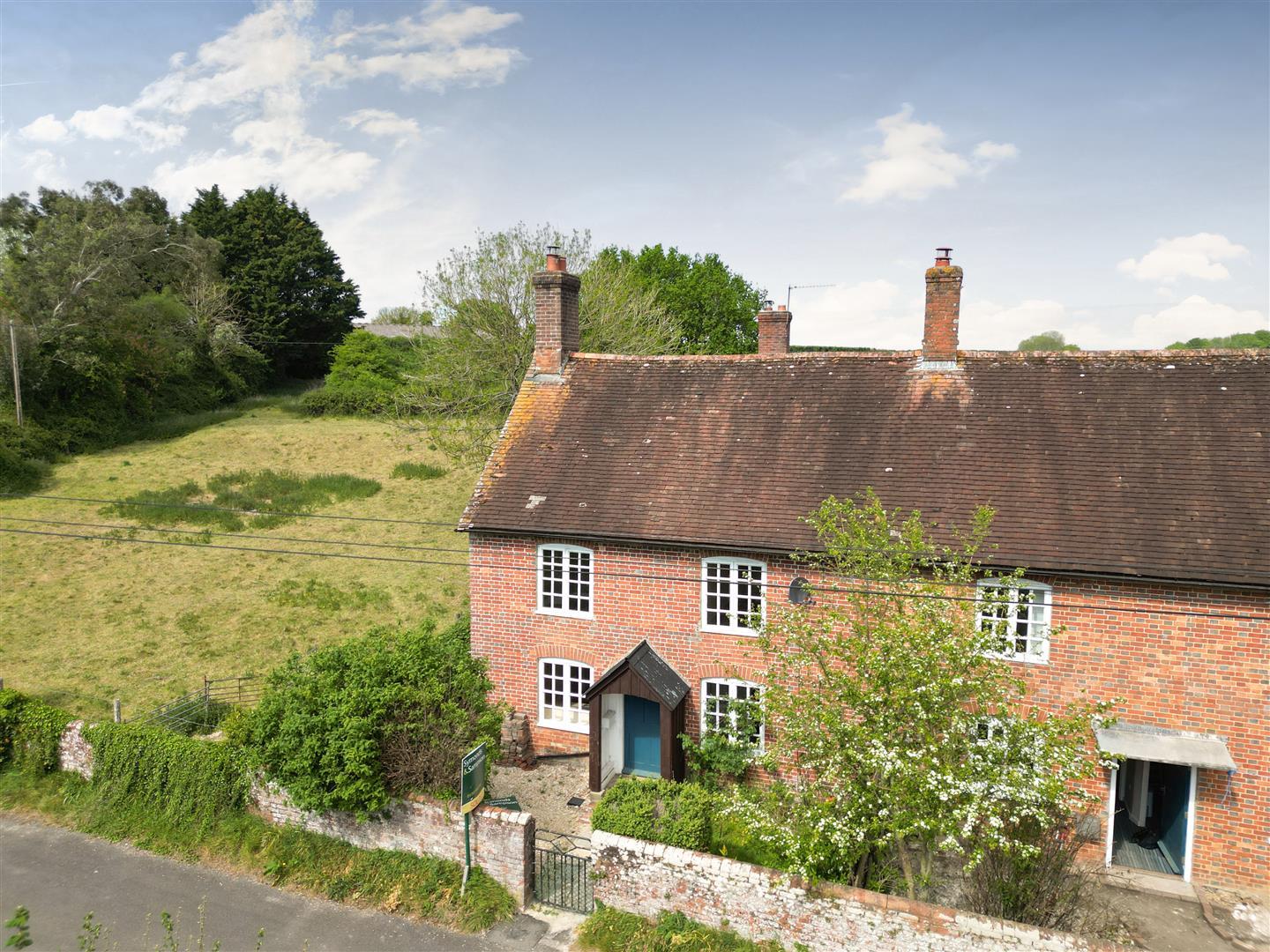 Property Image e41330de-2bc1-43c6-8ef0-293f8c840bad