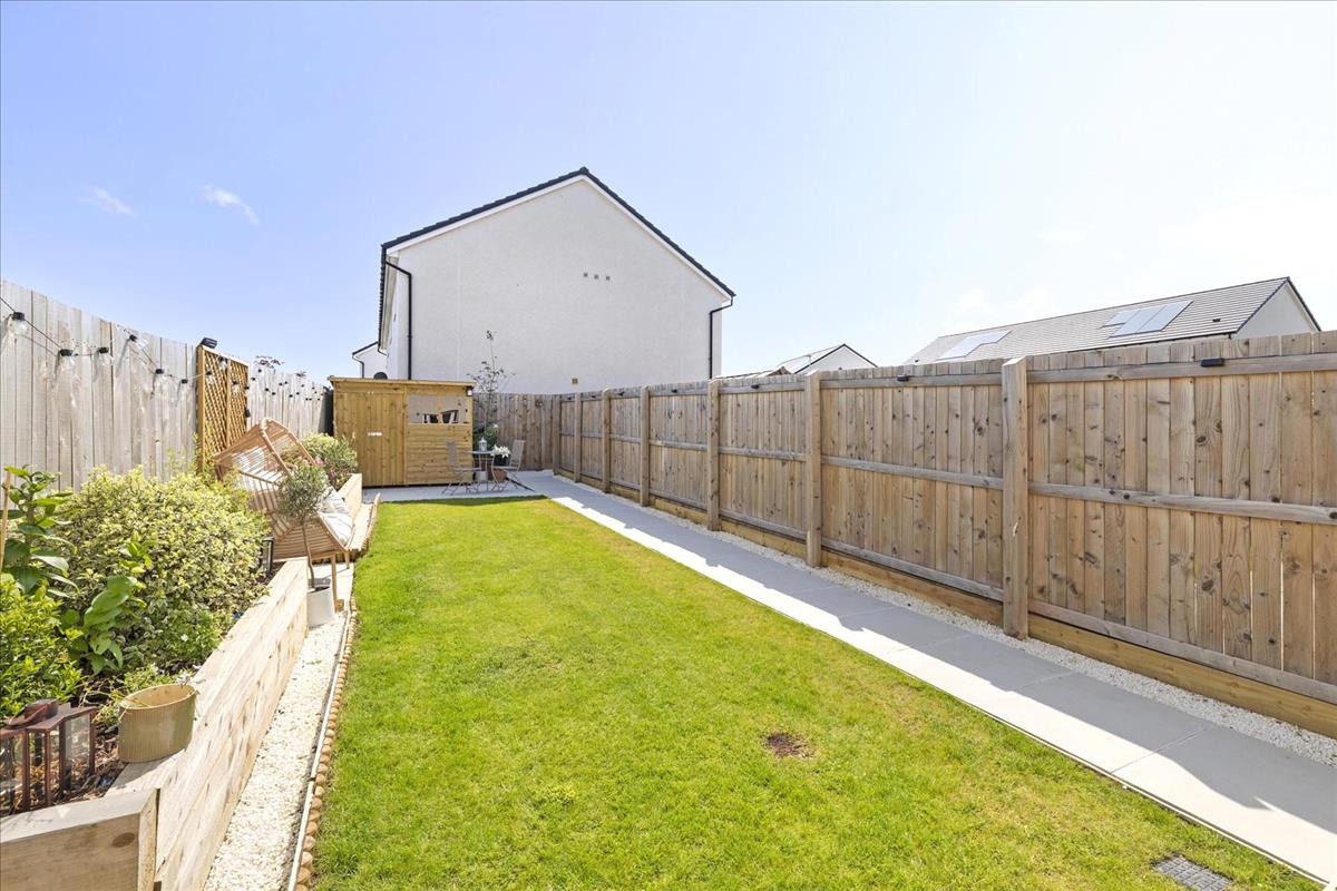 Property Image e4139687-dd9a-4f7d-994c-e30d053240aa