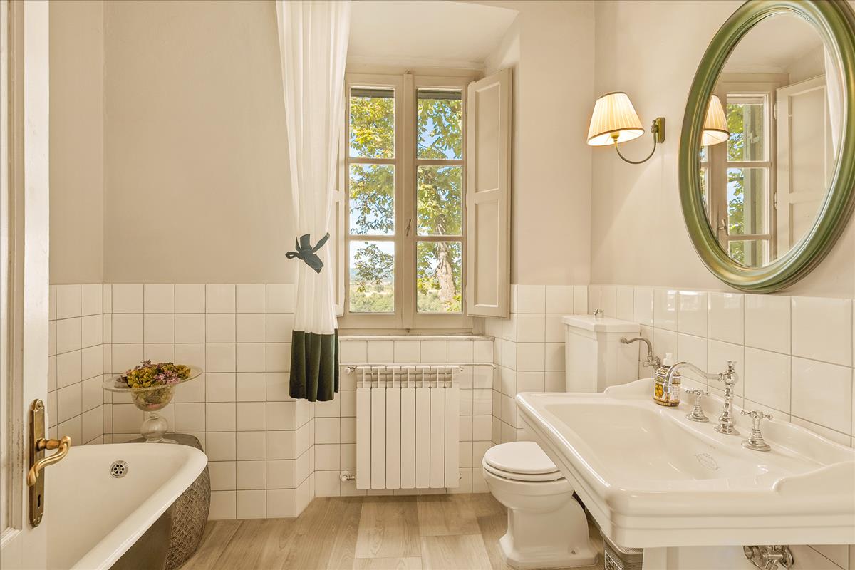 Property Image e416d7cf-d323-417d-80b9-d3ae3d3d8e94