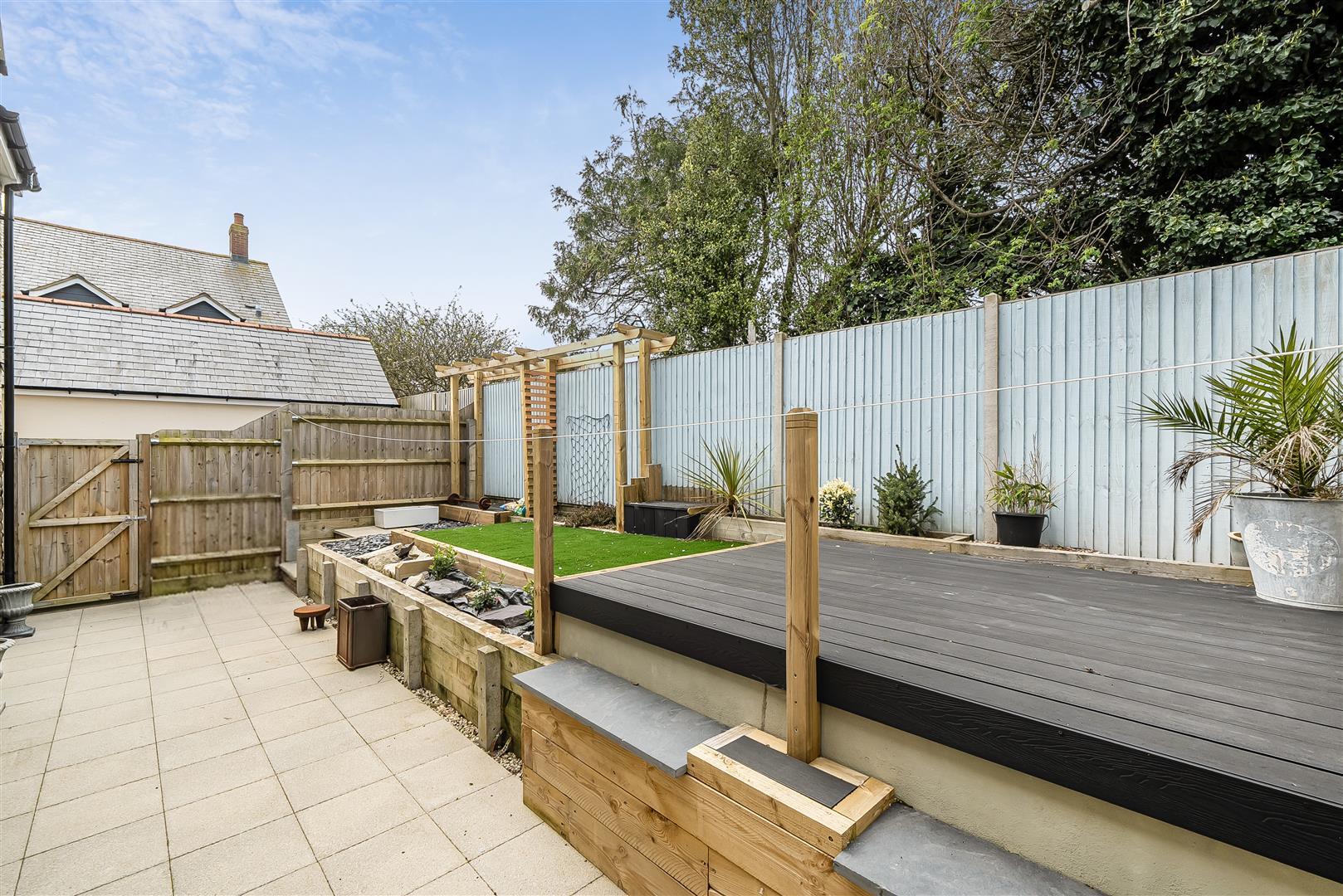 Property Image e416dbd7-33b8-433b-9618-290703971ecf