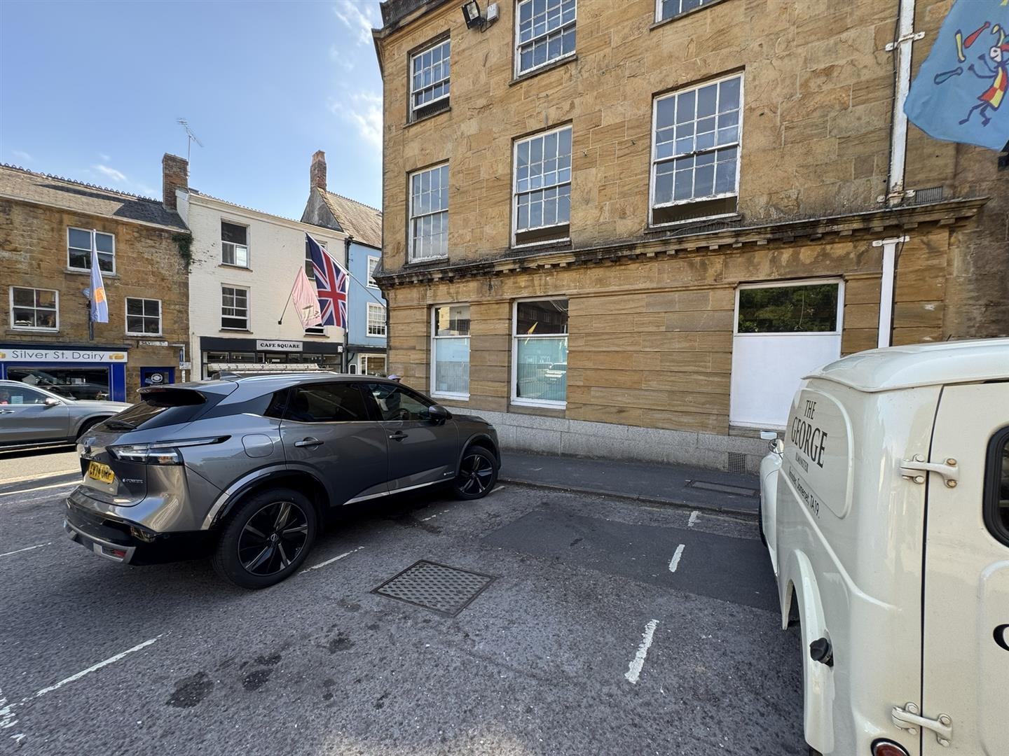Property Image e41e8442-5828-4f96-b0d9-20c09f77c4d0