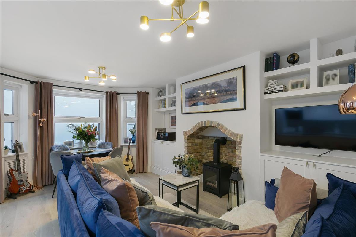 Property Image e421155a-19a9-4f15-b7e4-dd22f9237eb0