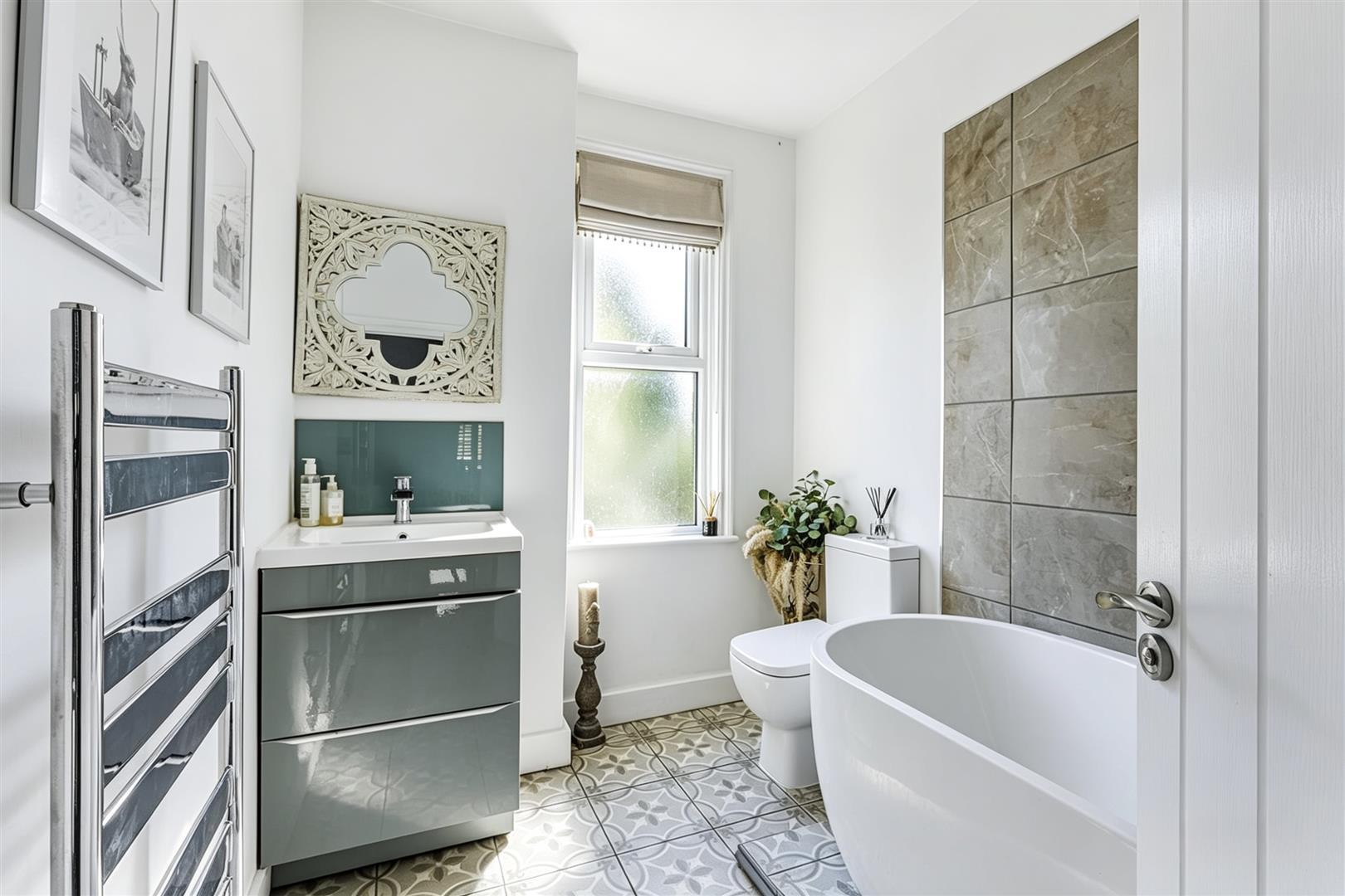 Property Image e4277edb-c227-4130-b172-85b2e3211e3d