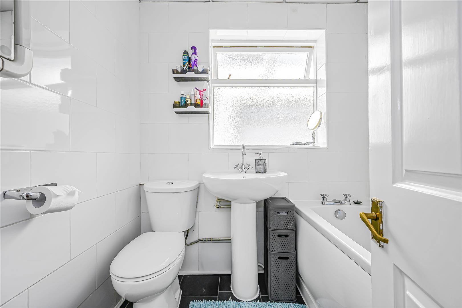 Property Image e42ea1f7-686c-4275-9163-7656a7a0f697