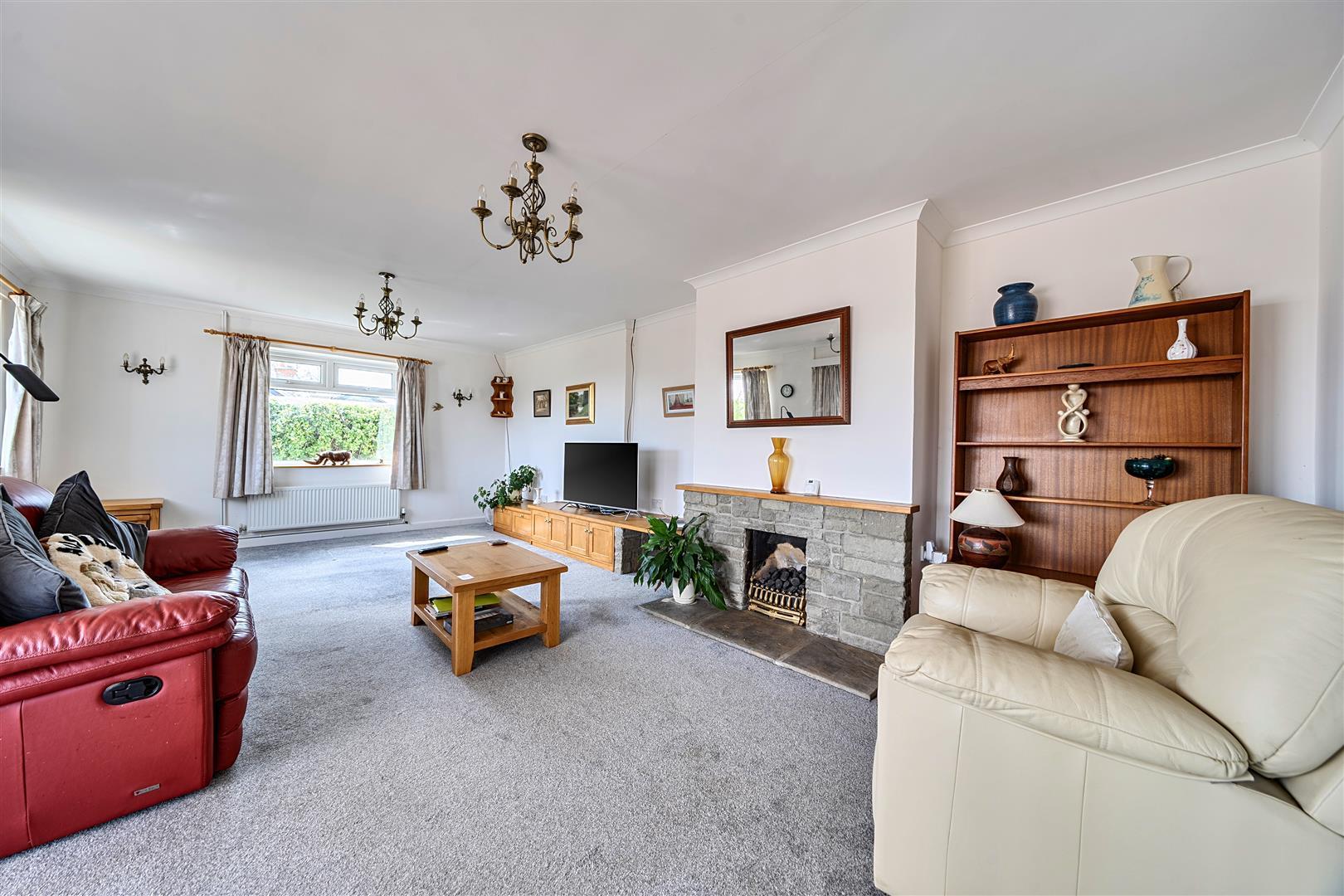 Property Image e4319153-511f-4974-8d51-e089621ec13a