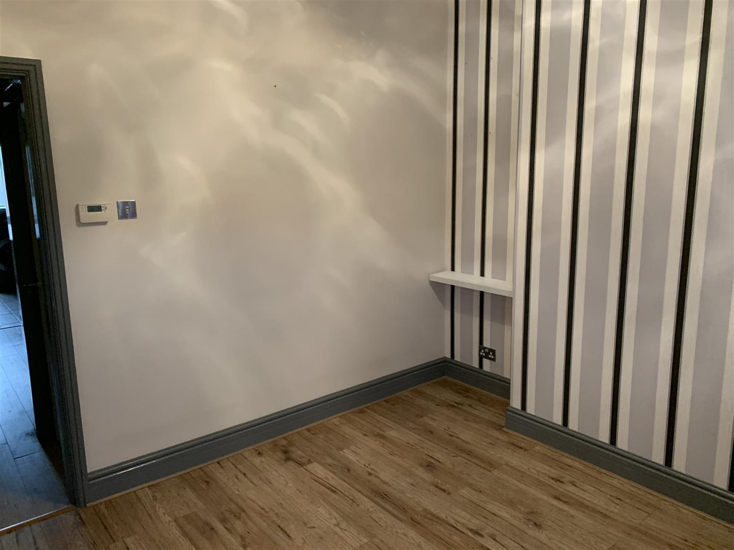 Property Image e43b499c-e470-4ce5-83b5-e2f503e4bdd6