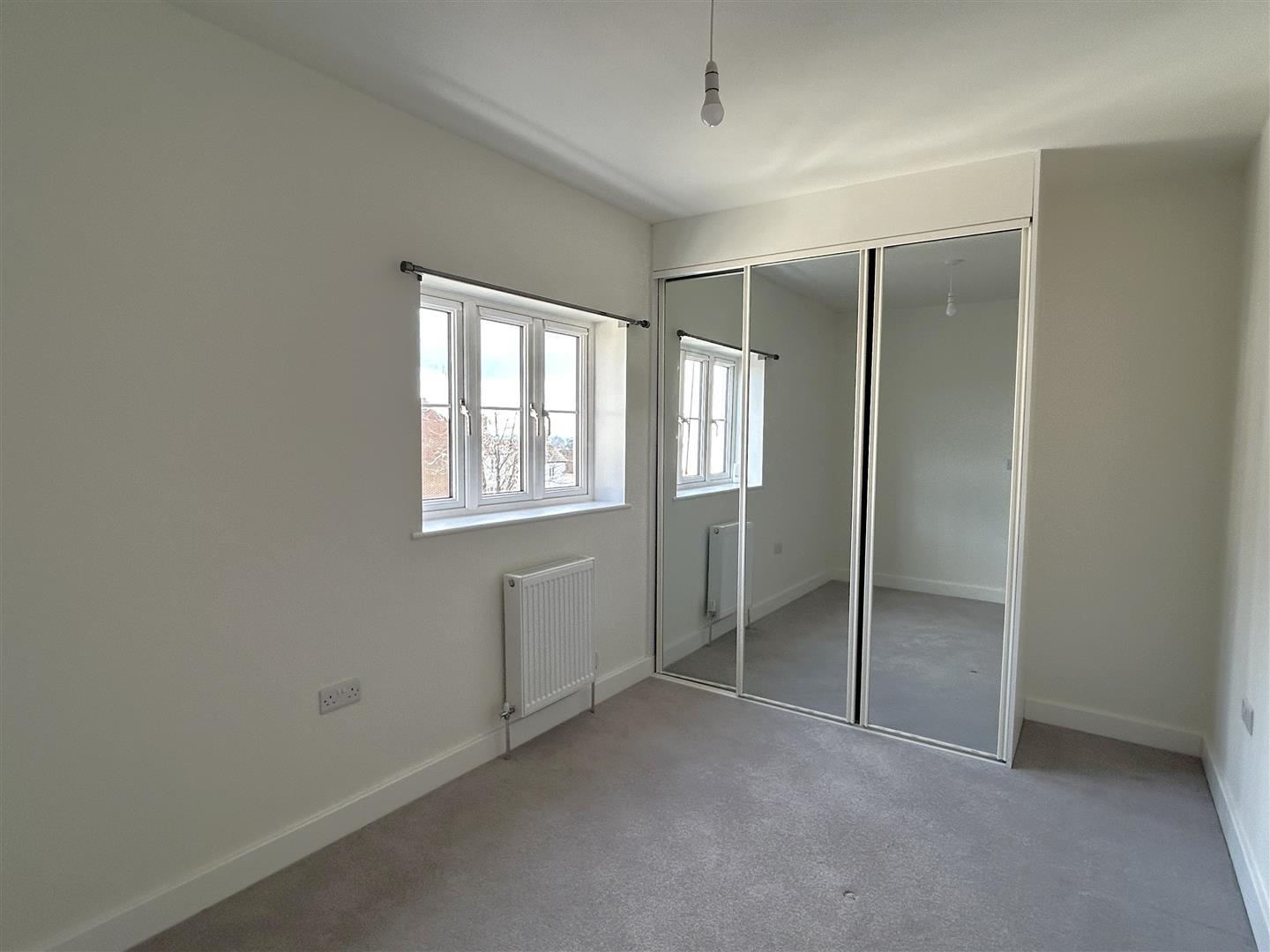 Property Image e43c78b3-9582-48fe-8e94-ef9a02880768