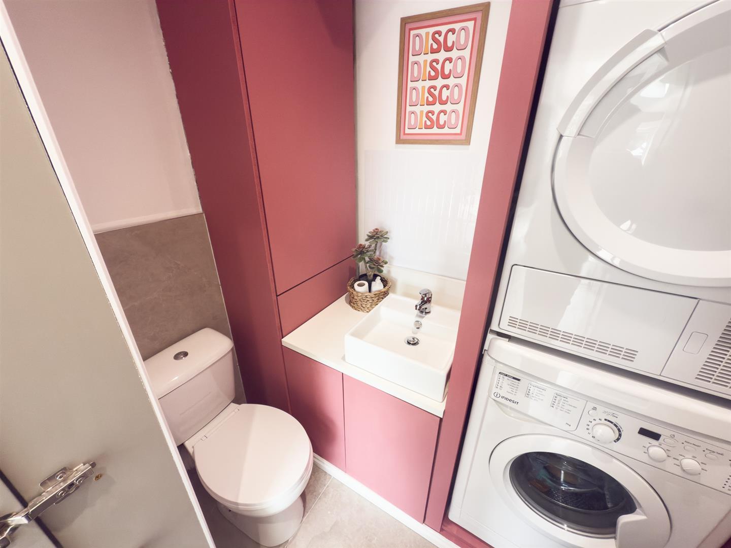 Property Image e446156c-dcfd-4951-968e-55e5a83db36d
