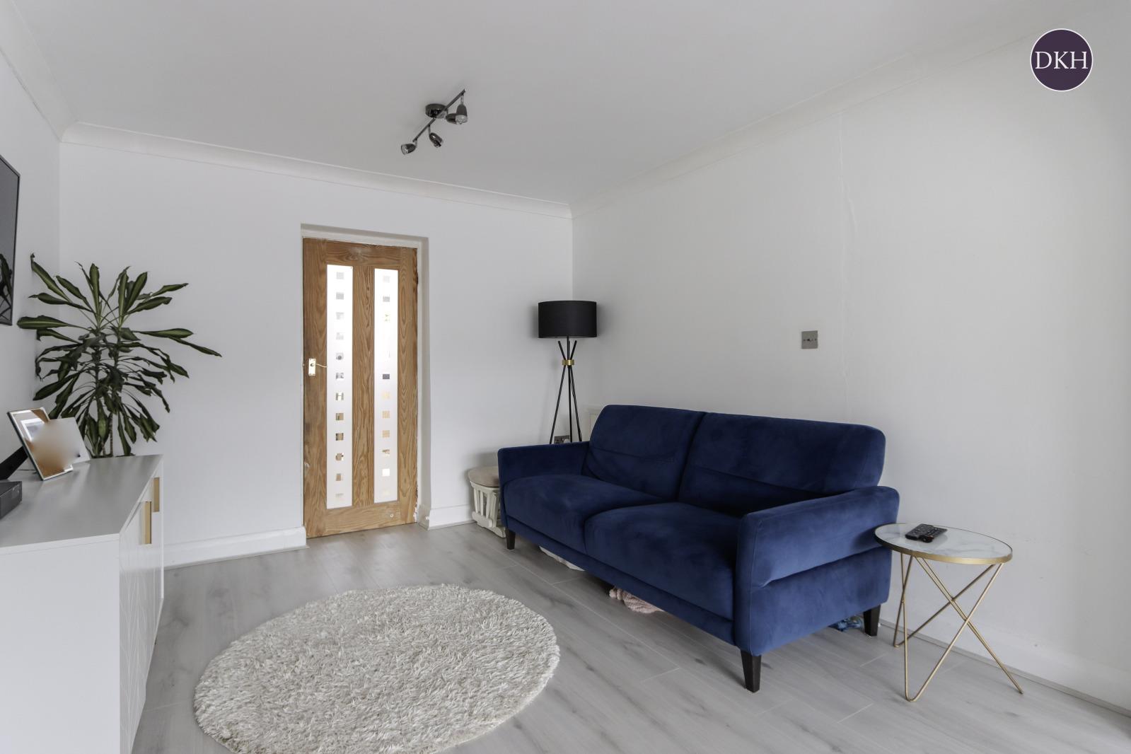 Property Image e446336a-67c1-46d5-a7ee-687d011e62a6