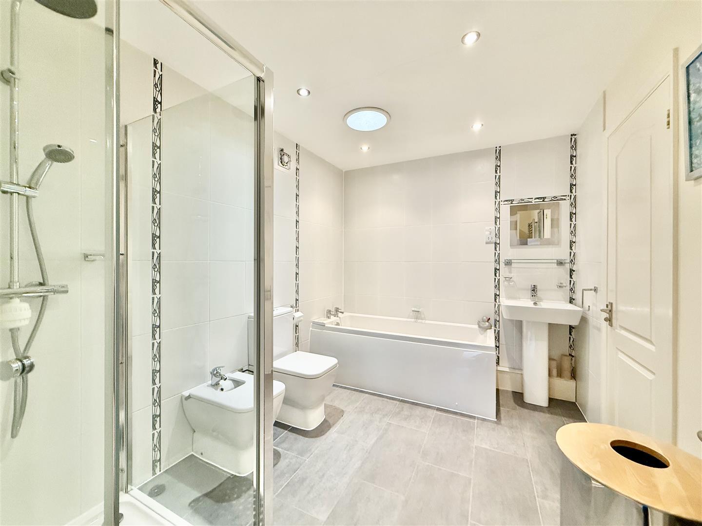 Property Image e448668d-7ba9-4f17-bf8f-906a595e2f7c