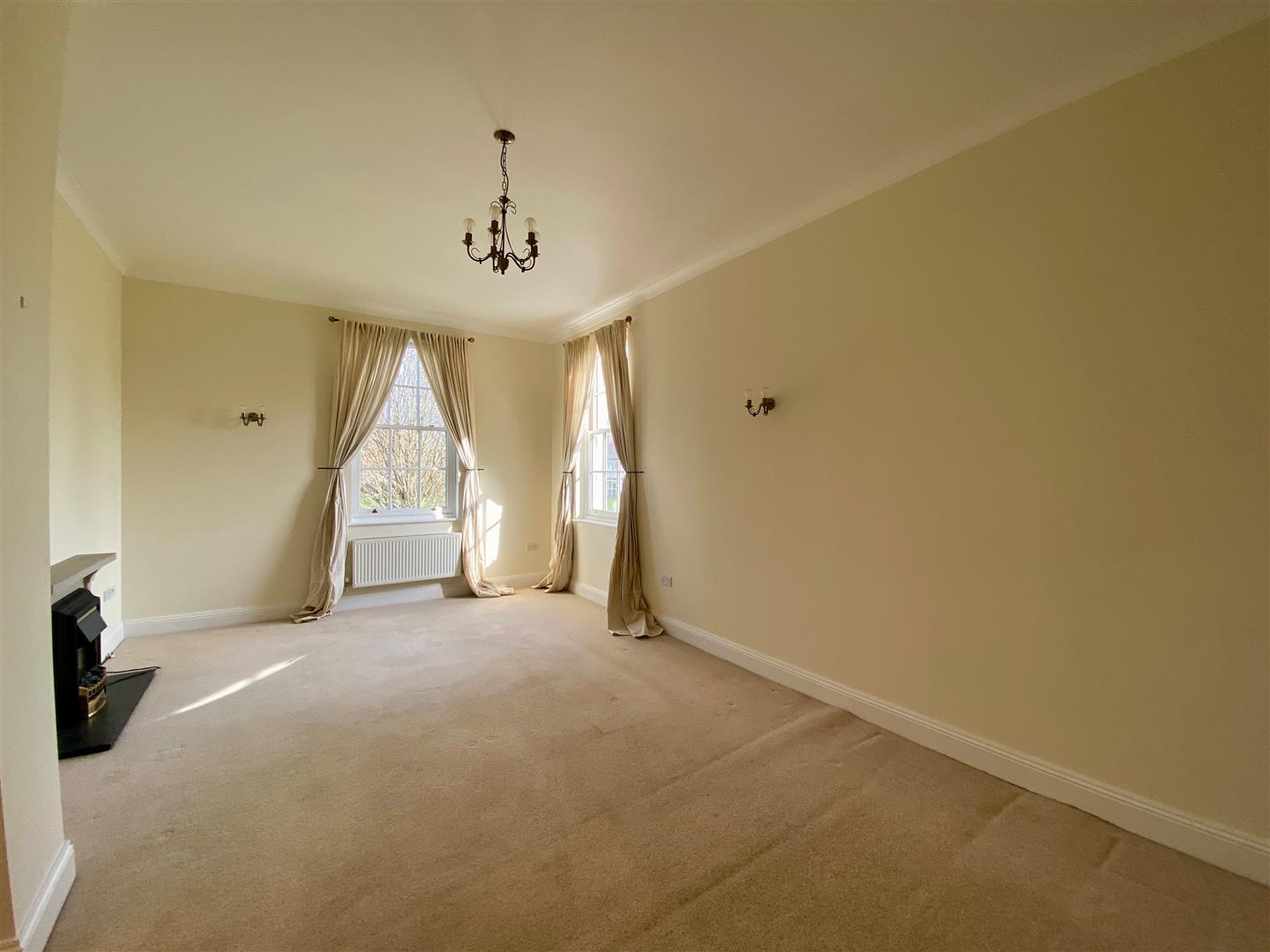 Property Image e44dc177-0392-46c5-9a0b-ecee3edcce35