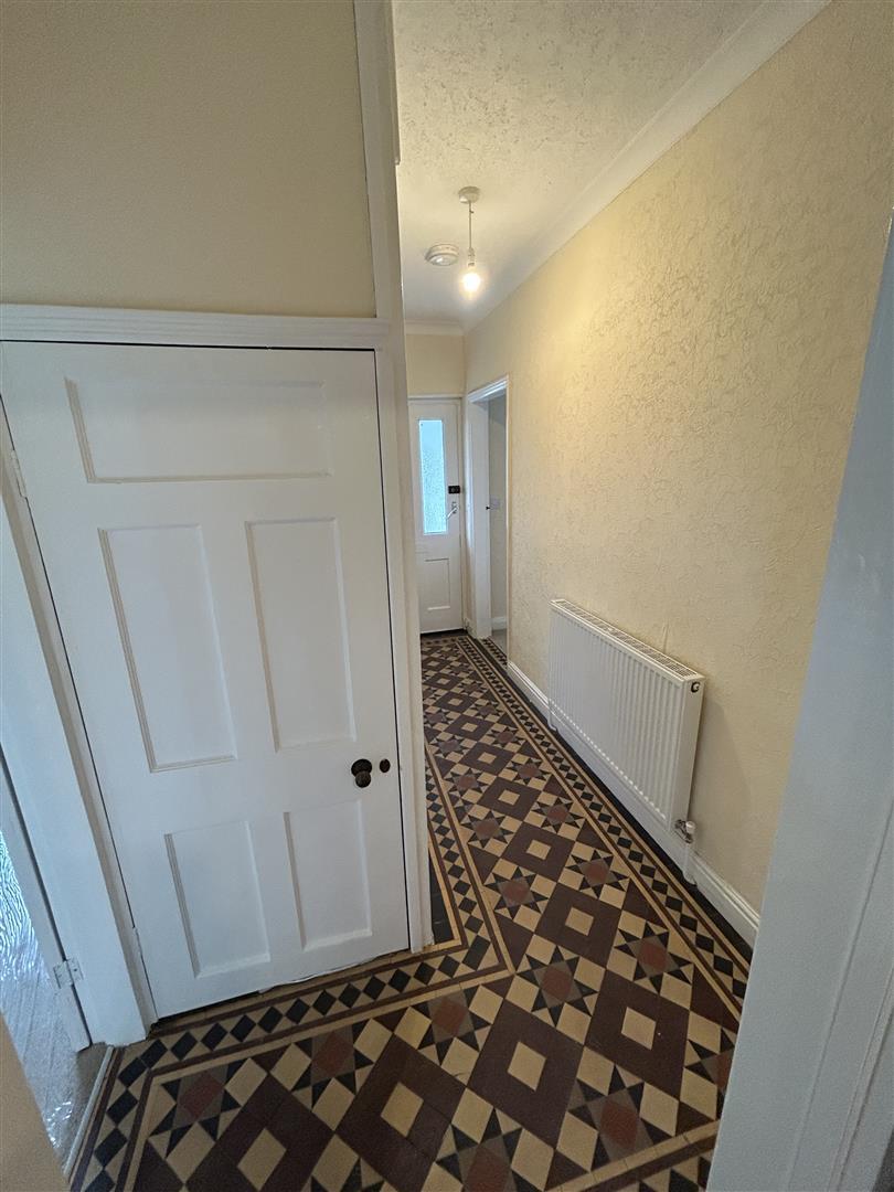 Property Image e44e3ef7-2209-45ff-9def-1132c2c84d86