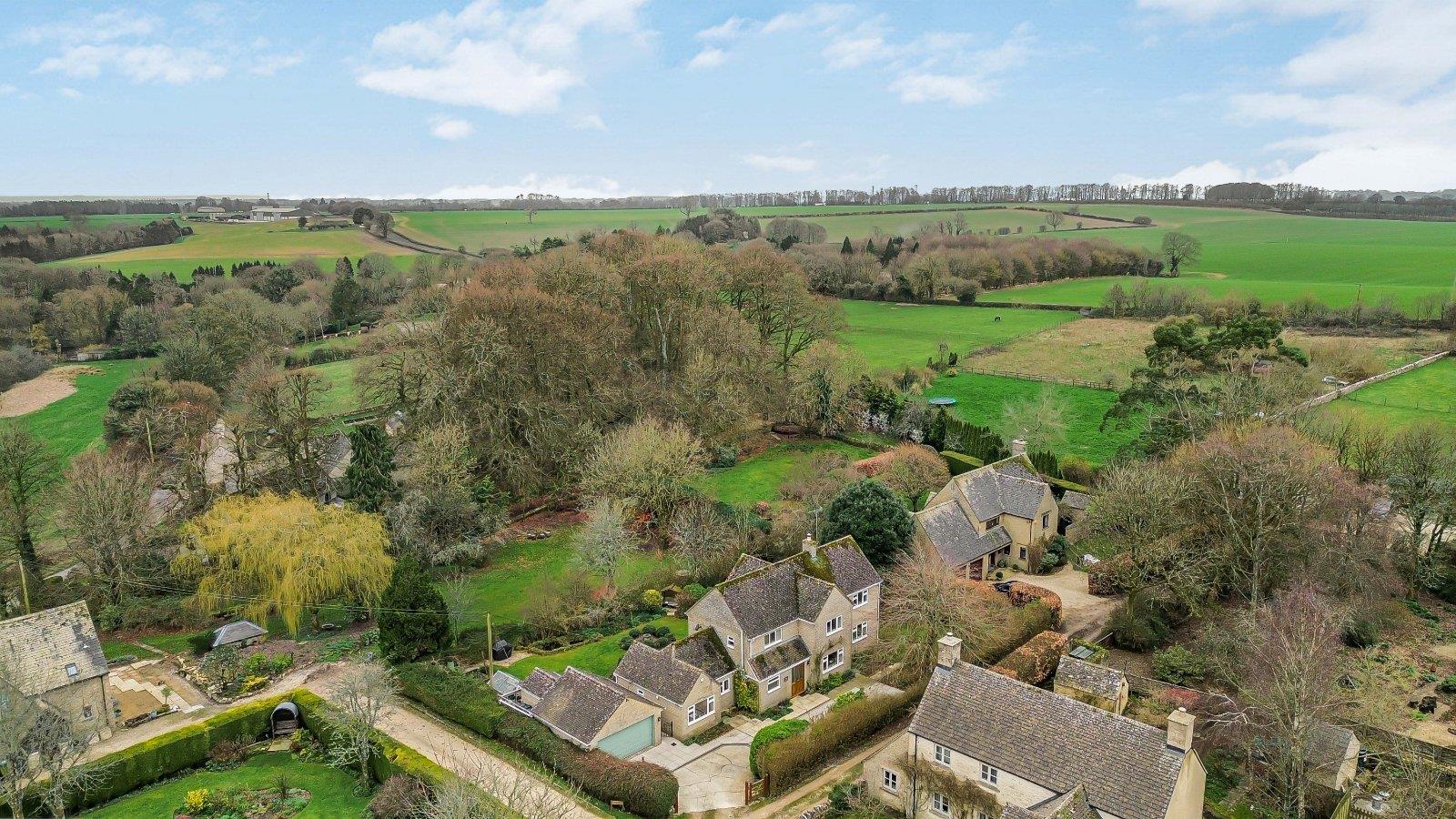 Property Image e4669e97-7407-41fe-b7f5-ff27821a4745