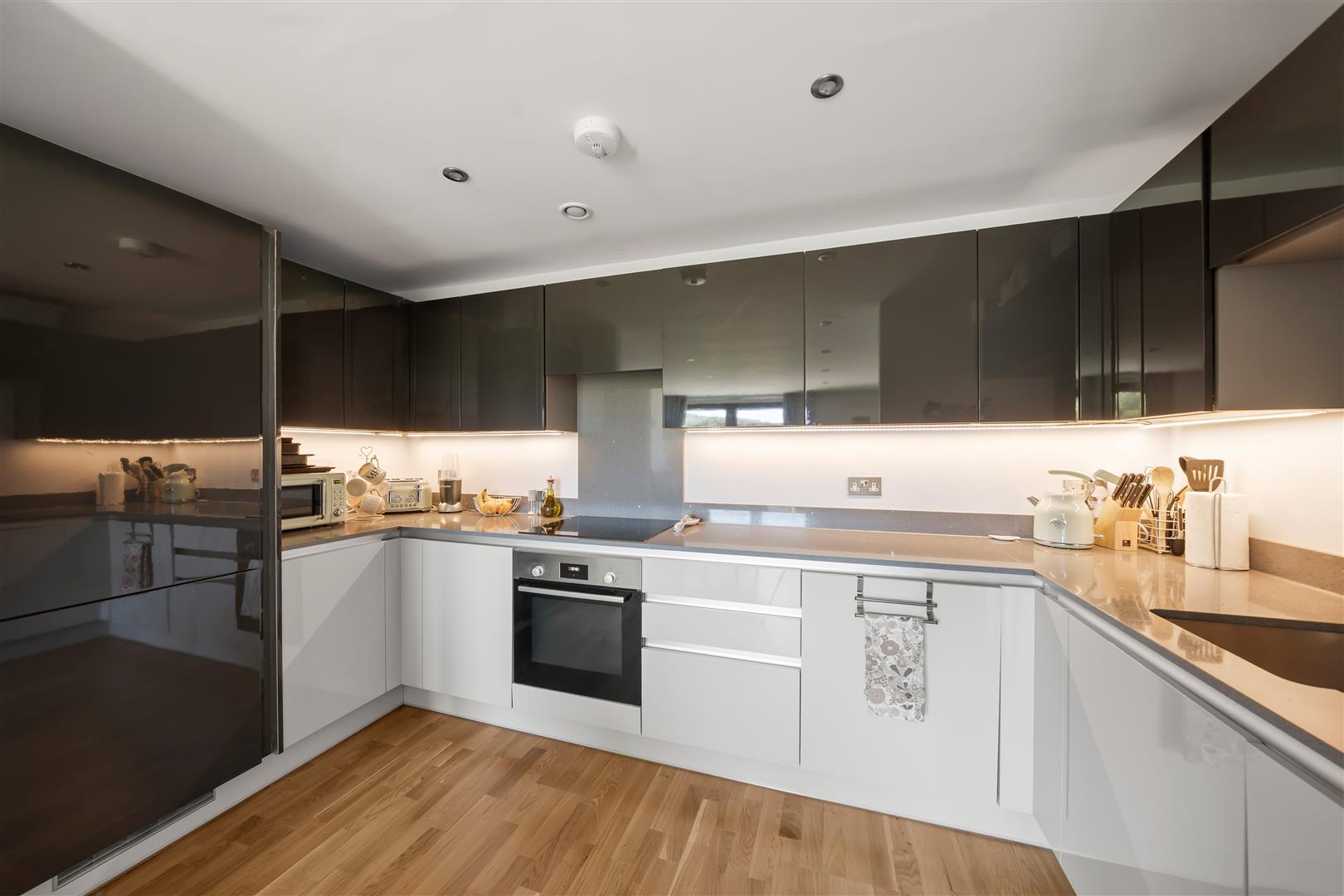Property Image e4679682-ec4d-460f-bd87-4d1c3037213e