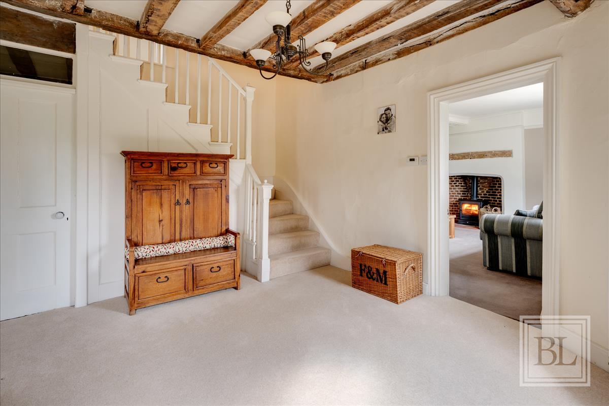 Property Image e46d7dc0-dfb8-4a5b-80db-ae48e0f98c52