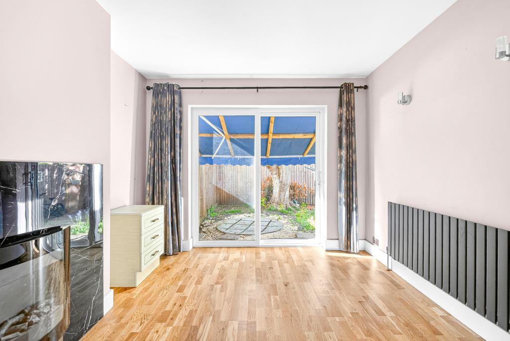 Property Image e46f9f55-6761-4b0f-abf7-00d35deb785e