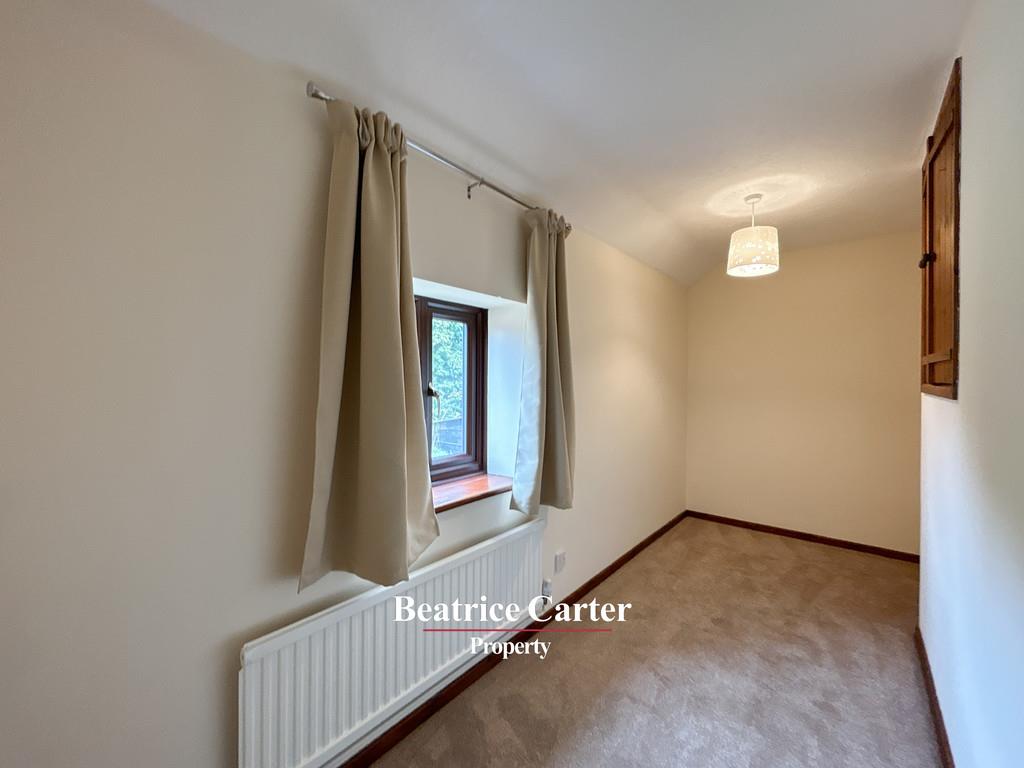 Property Image e476a4dc-ba8e-4068-b0a7-2120b5845bb4