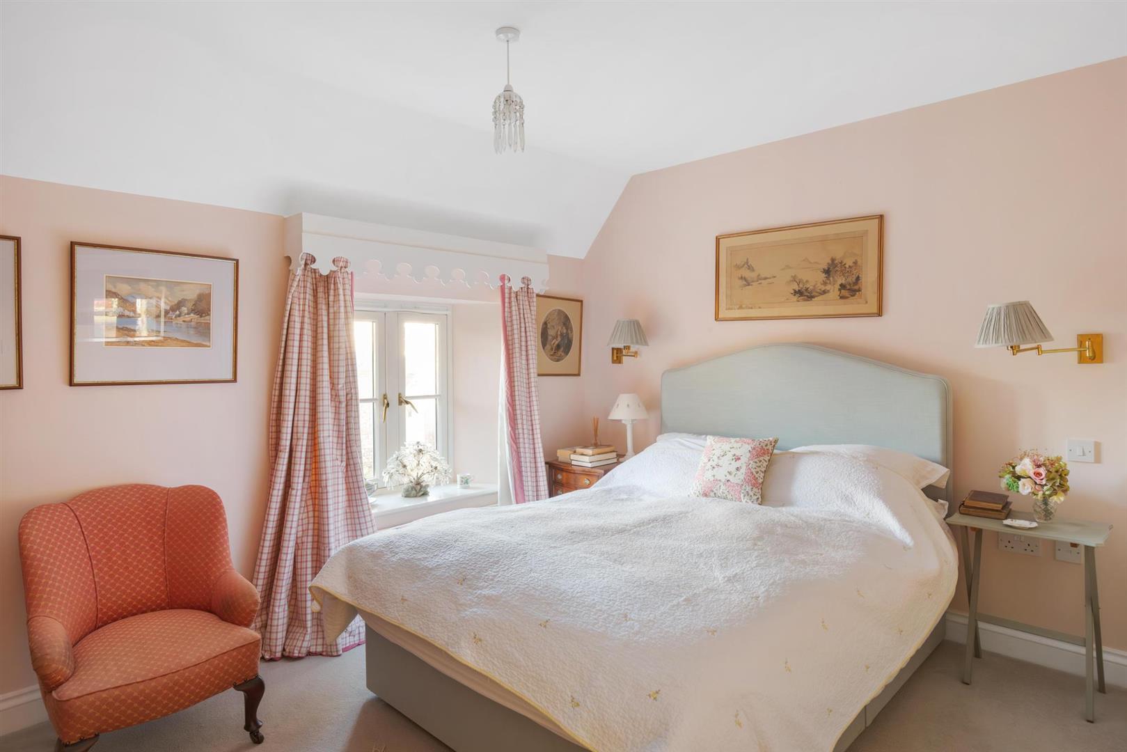 Property Image e4772e5c-46fc-4675-98b4-a3a26bfba836