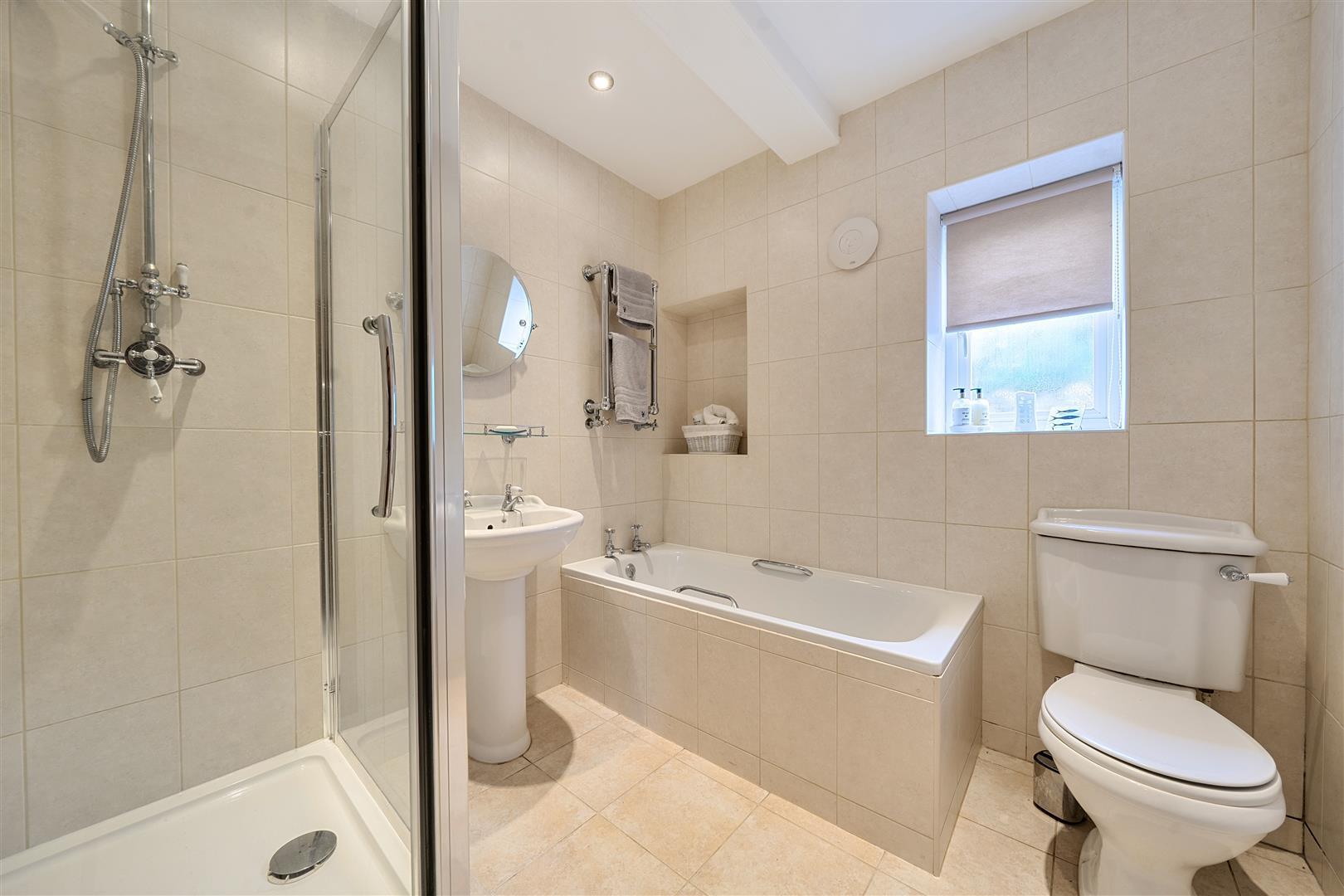 Property Image e4774161-1c69-437c-82fa-e28b0badcbb9