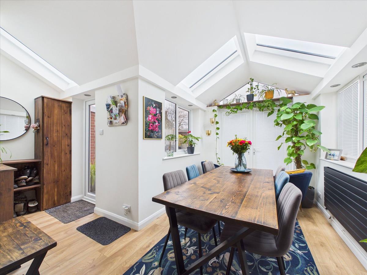 Property Image e480af81-e0f3-4060-b928-d22c55c747a1