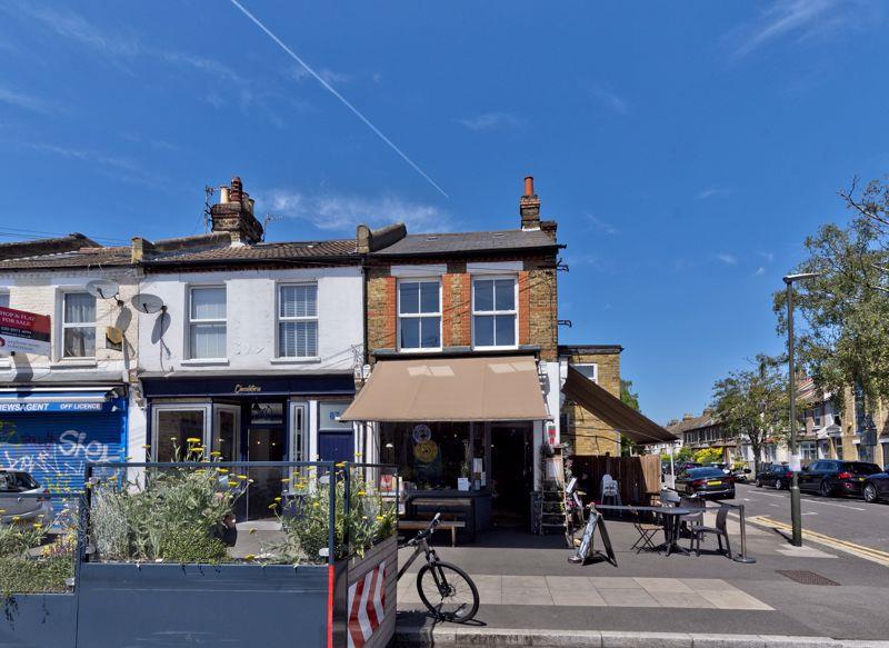 Property Image e481b9bf-b784-41e2-90e0-78215844a404