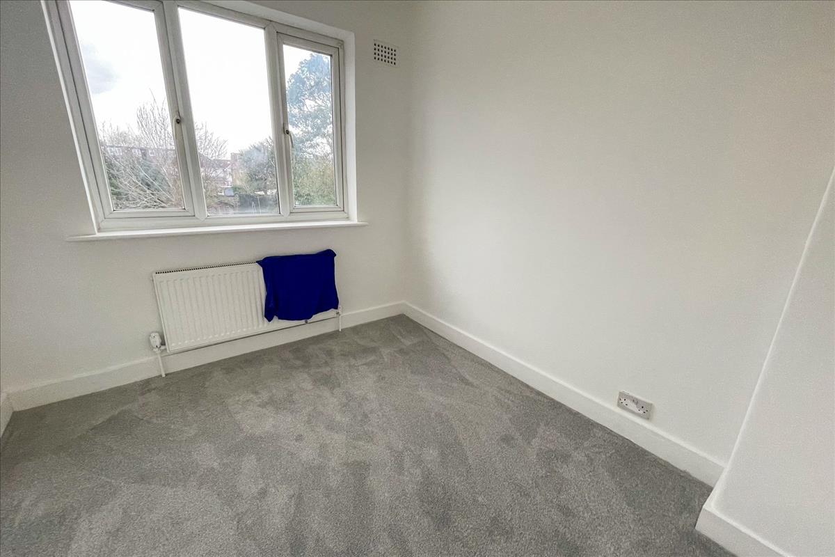 Property Image e48491dc-e903-4422-94ee-dbf41cd75d65