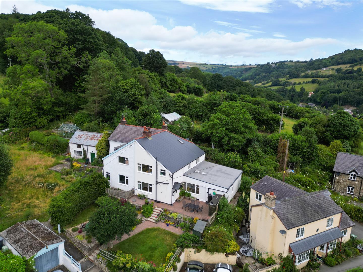 Property Image e4a825bb-6ada-41fa-9189-ddd30bf4c2d6