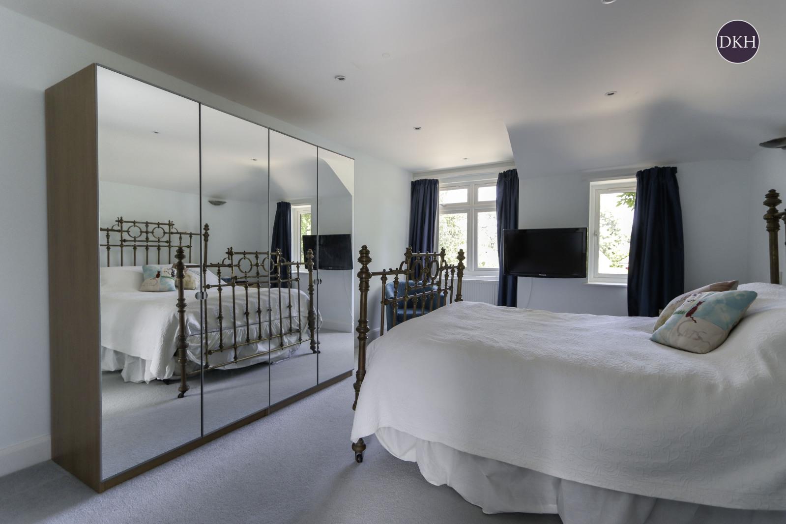 Property Image e4ab662e-9842-4ac7-a319-541156cc731a