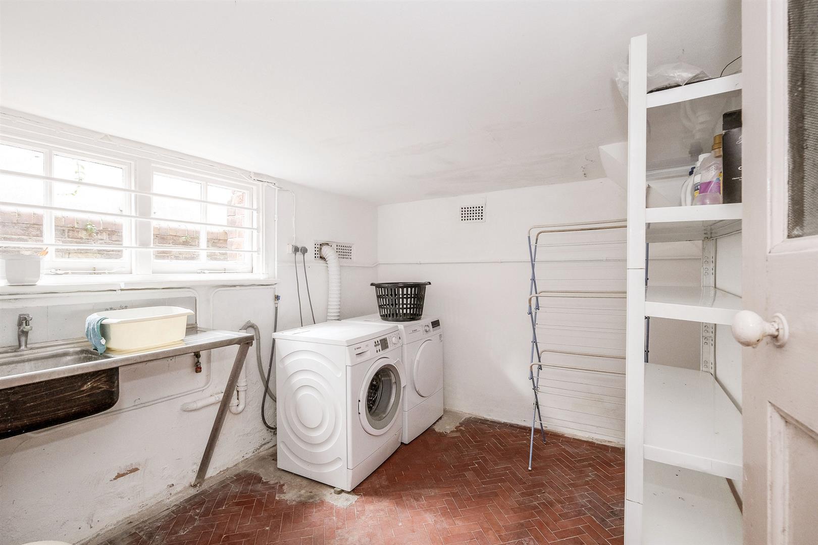 Property Image e4b2cb4d-fe8d-4121-b2d6-86cf671dc4ce