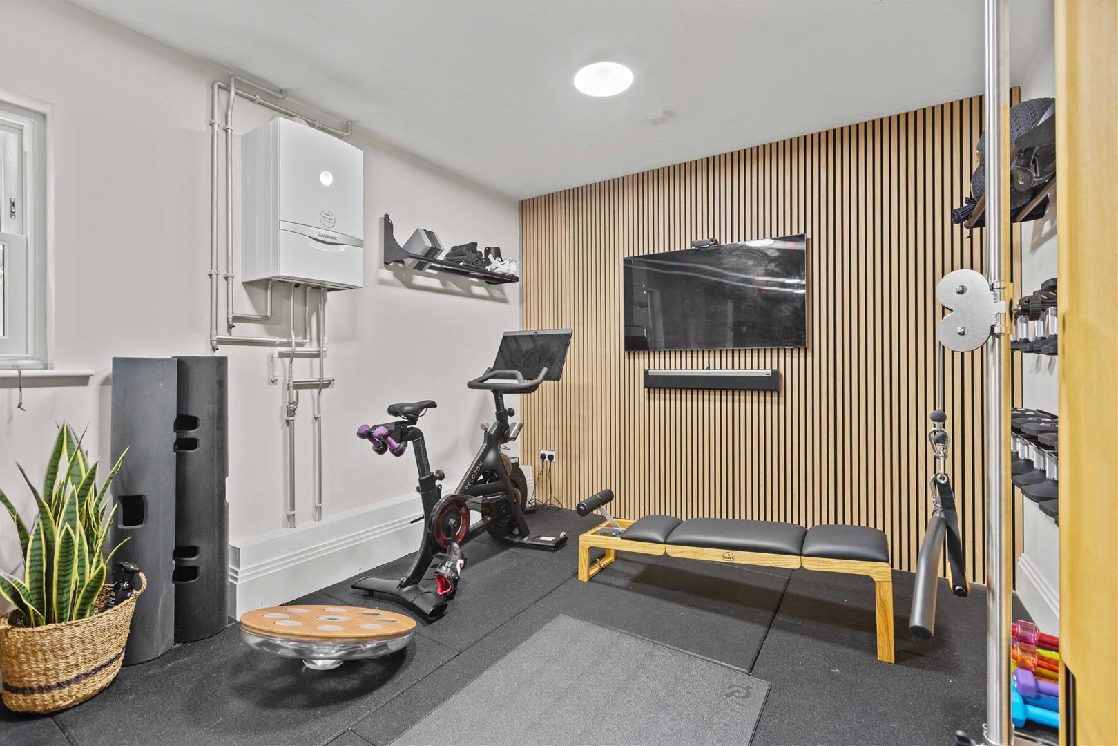 Property Image e4b52b7d-3d16-43e4-baa1-7c17e09ce55f