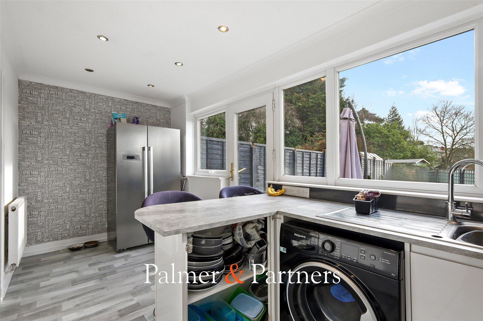 Property Image e4c2b38f-5420-482c-853b-e749c1fb4ec5