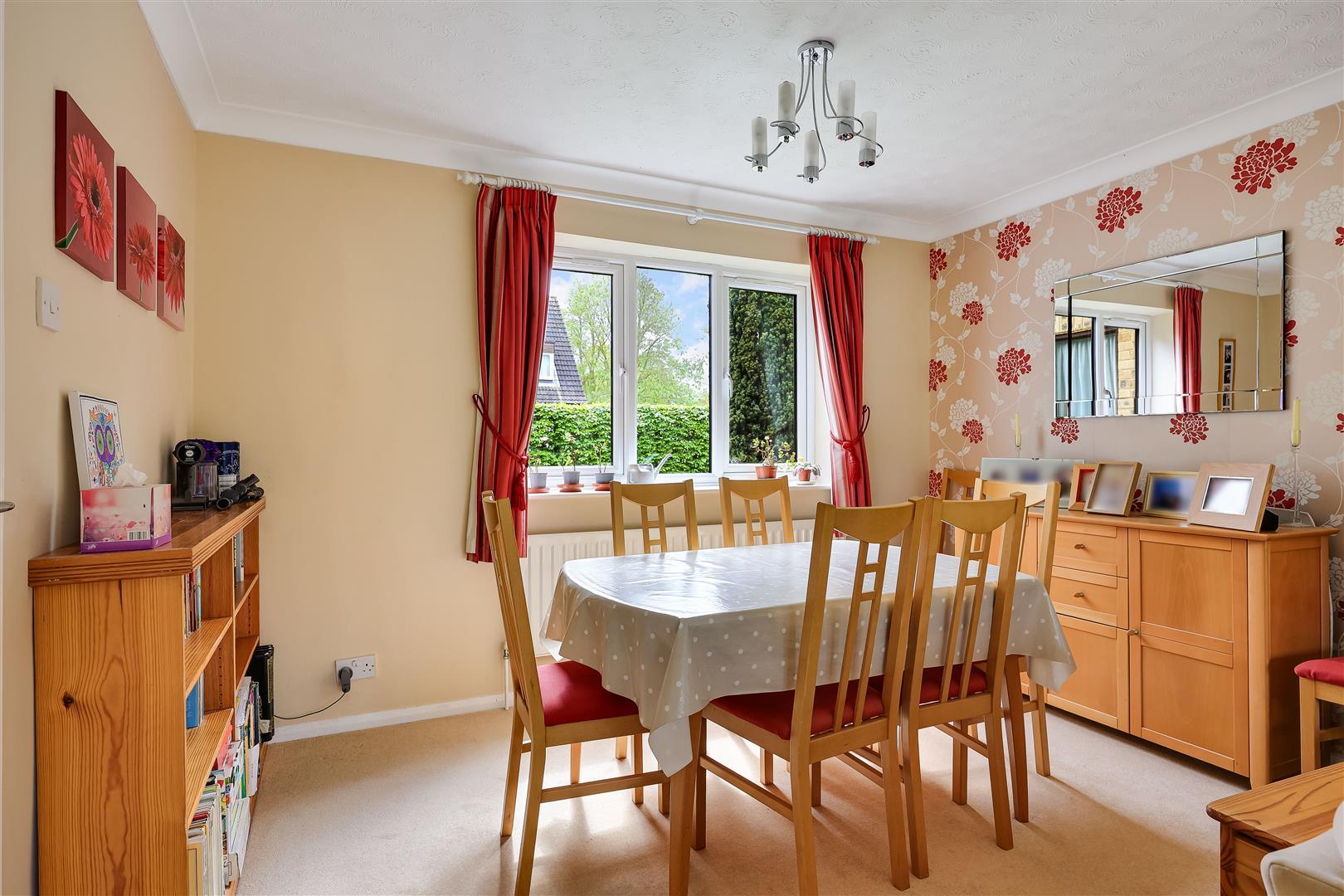 Property Image e4c7dd1a-c8f9-40ec-9c75-2971614a1e0a
