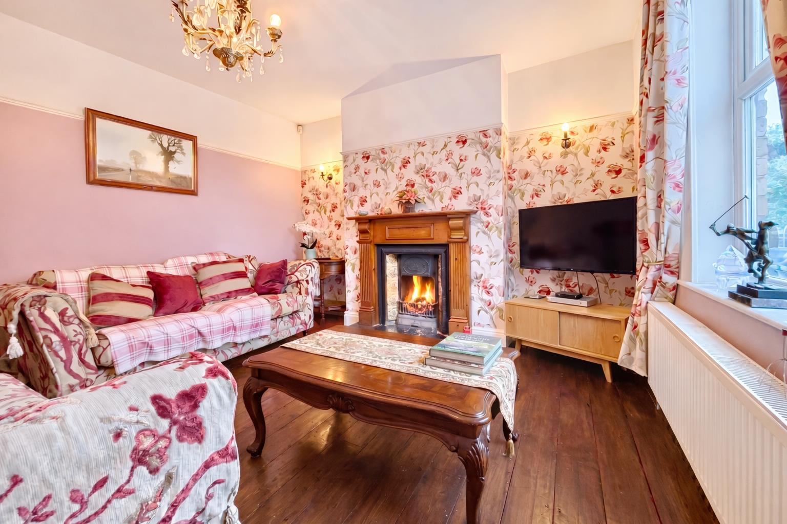 Property Image e4d3b6a3-7743-4f17-a9e5-7b6d7ab13c95