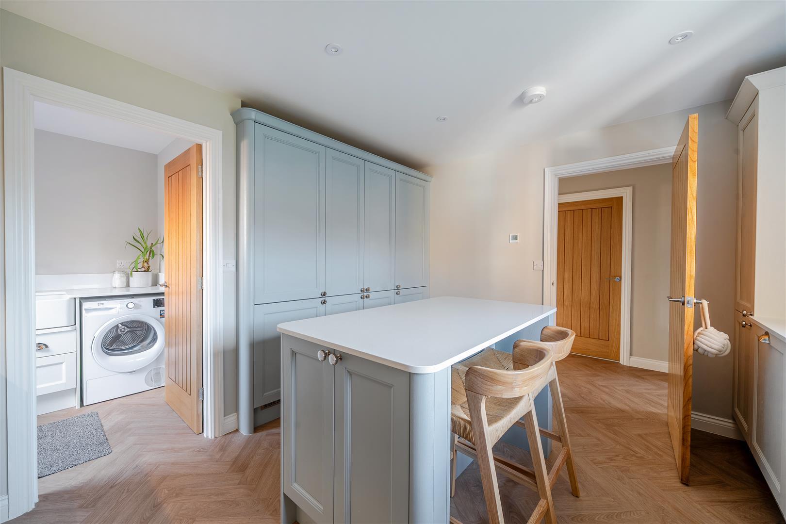 Property Image e4d80e49-1e0d-4400-9ced-8149fe17c207
