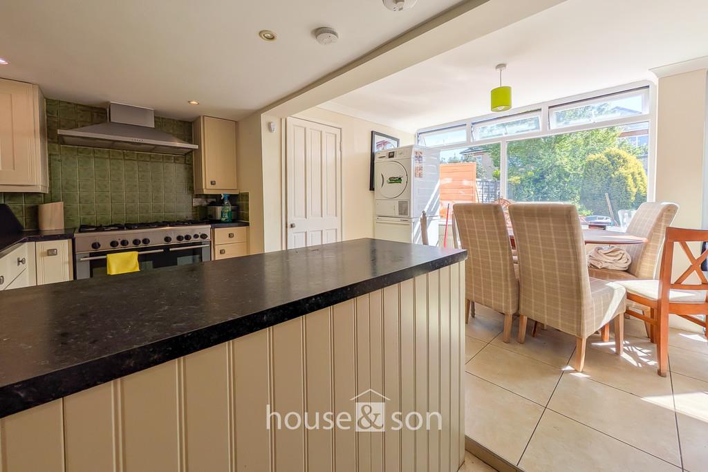 Property Image e4fccef5-ca51-46e8-a622-2b2ebe7eb188
