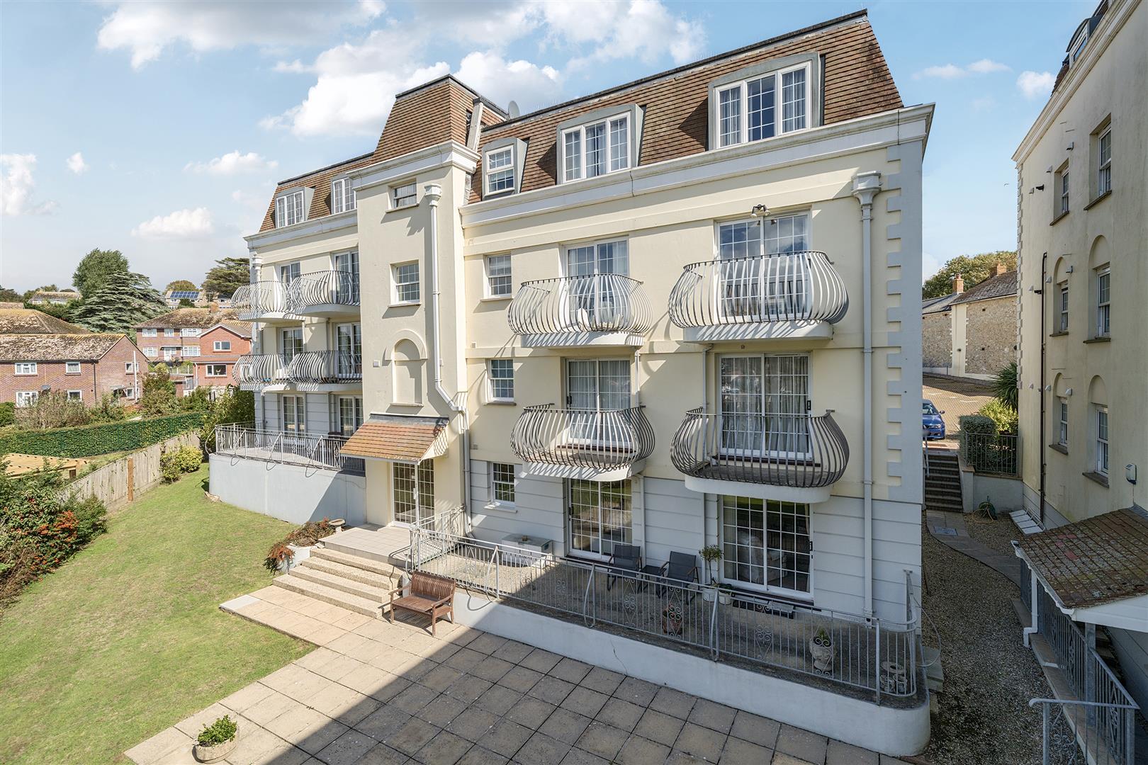 Property Image e503e657-c8f6-4b4b-879b-597e55a4df0d
