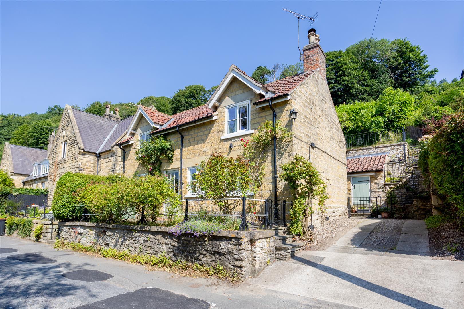 Property Image e505c126-6661-46e4-bbf5-8763a49edea0